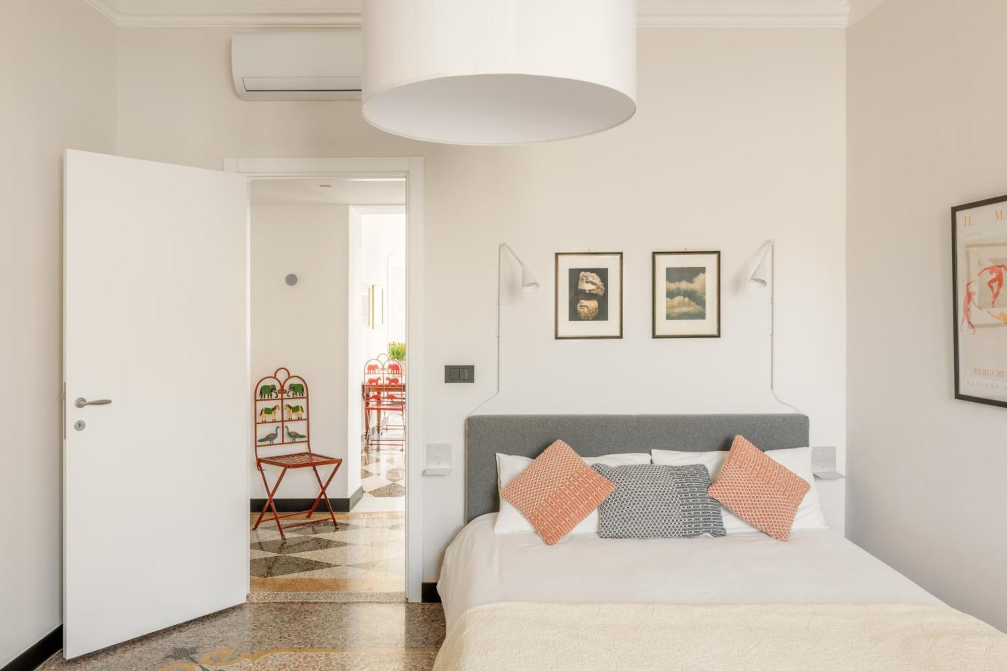 Cosy Apartment With Terrace Genoa Exterior photo